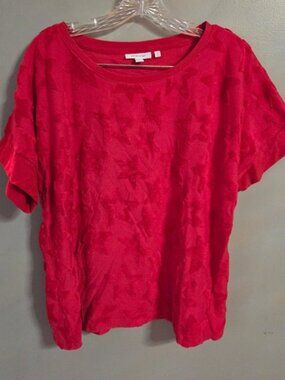 Chico's Red Star Pattern Short Sleeve Top